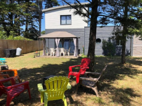 Maison sur jardin clos à 100m de la plage